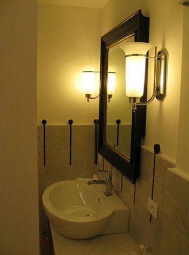 Hotel Certosa Падула Экстерьер фото